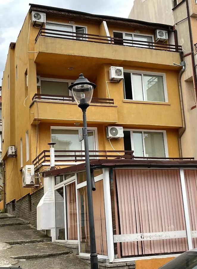 Orange House Guest House Sozopol 3*,